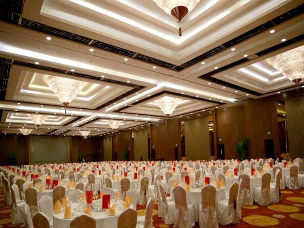 Shenyang Rayfont International Hotel Exterior photo