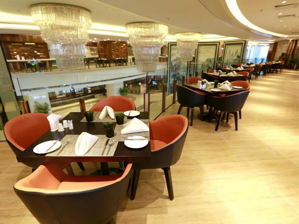Shenyang Rayfont International Hotel Exterior photo