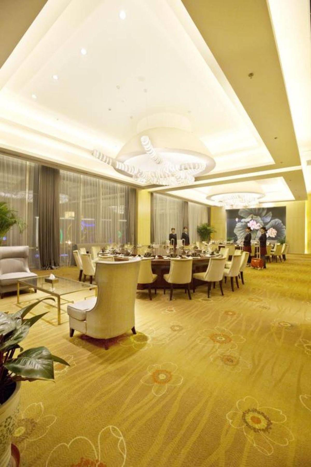 Shenyang Rayfont International Hotel Exterior photo